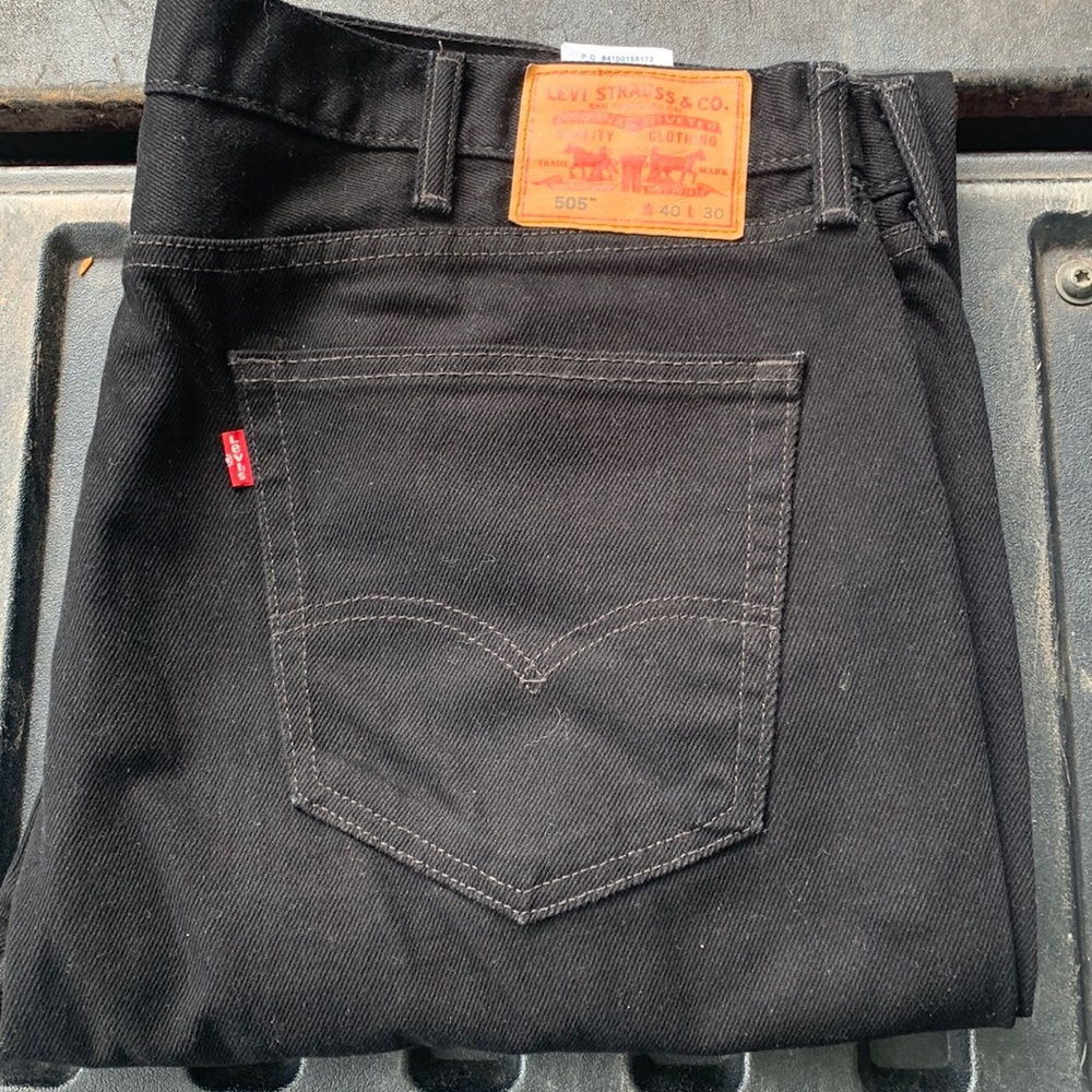 Men Levi Jean size 40x30 style 505